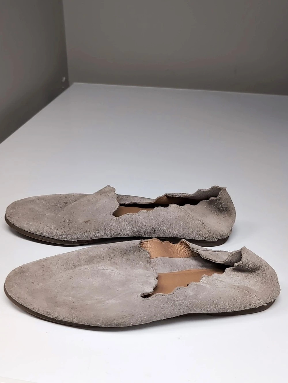 Lucky Brand Caliya Gray Suede Flats - Picture 3 of 6